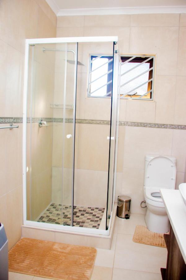 Home@Amalia'S Rundu Bagian luar foto